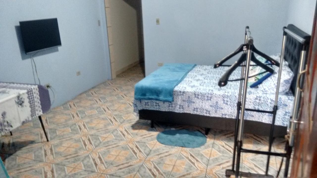 Quarto Familiar, Aeroporto جوارولوس المظهر الخارجي الصورة