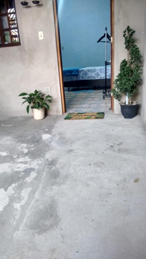 Quarto Familiar, Aeroporto جوارولوس المظهر الخارجي الصورة
