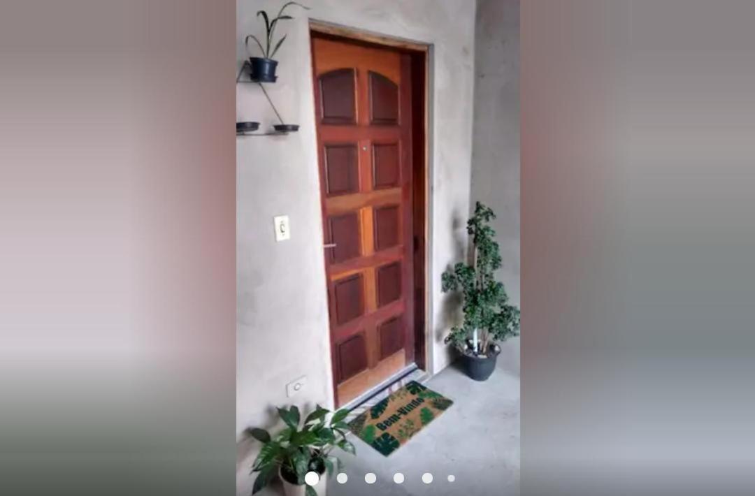 Quarto Familiar, Aeroporto جوارولوس المظهر الخارجي الصورة